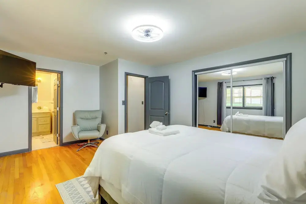 Decatur Apartment ~ 11 Mi to Downtown Atlanta!