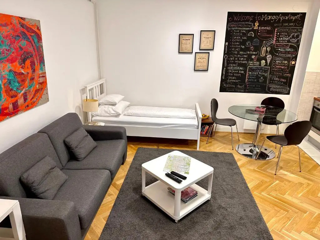 Apartments Mango