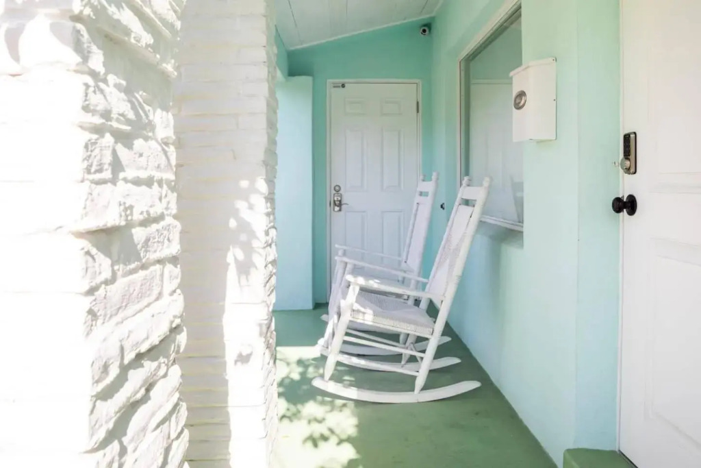 Private Pool & Games Near Dania Pointe & Beaches