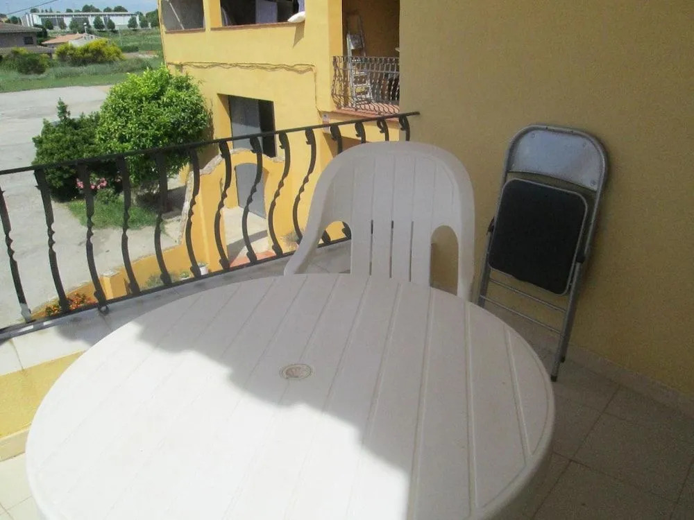 Hostal Avi Pep
