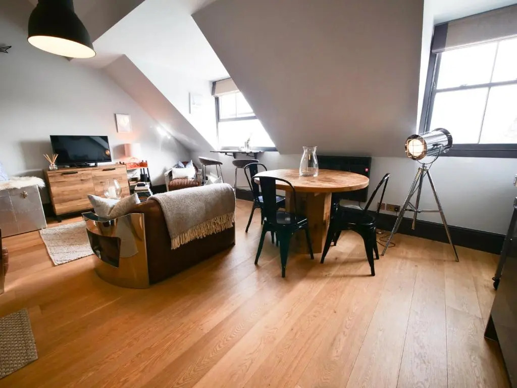 Padstow Escapes - Pajar Luxury Penthouse Apartment