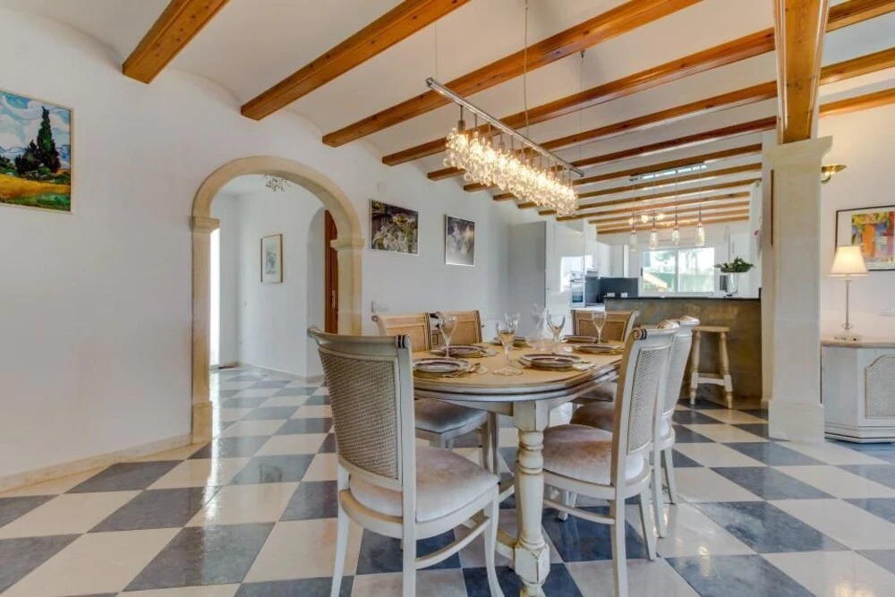 Villa Marisol