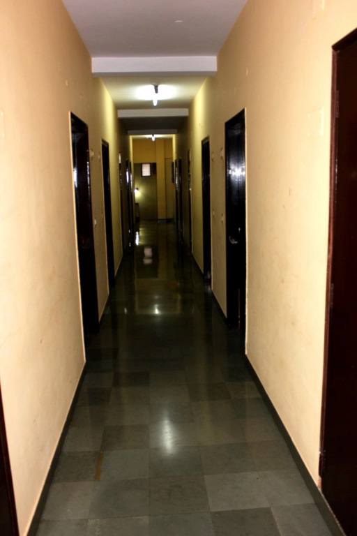 Gautam Hotel