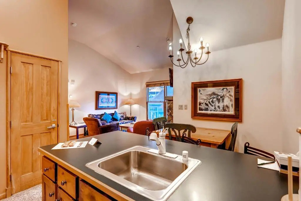 Jackpine & Black Bear Condos by Vail Resorts