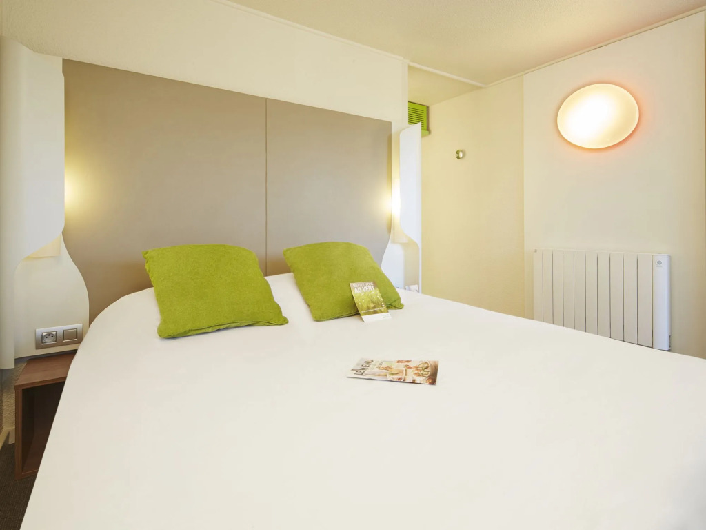 Campanile NATURE - Bordeaux Est Artigues