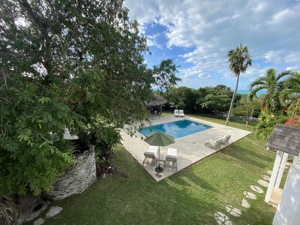 Buccaneer Hill 6 Bedroom Home