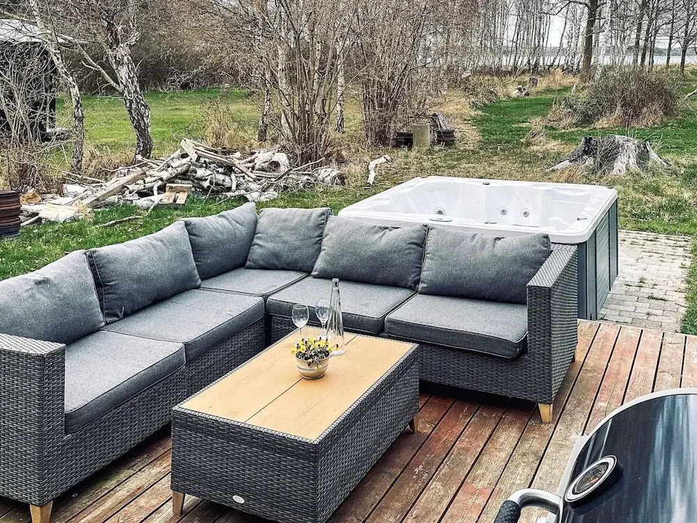 Woodland Holiday Home in Jægerspris with Hot Tub