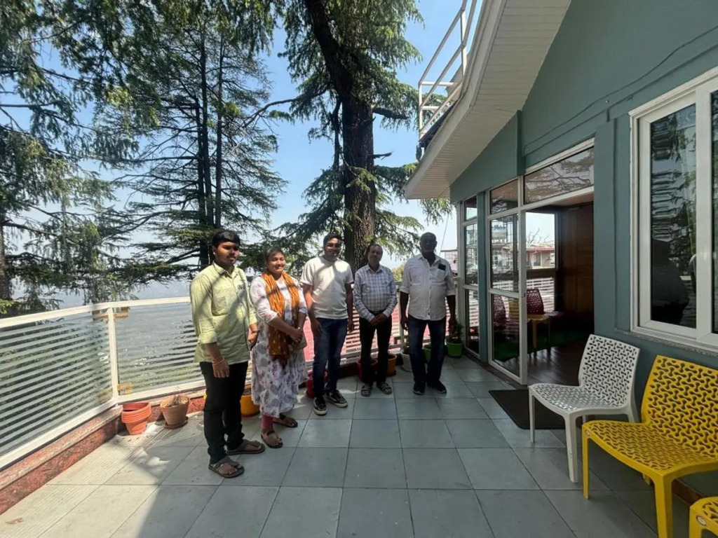 Jakhu heights