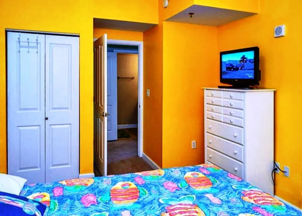 Shores of Panama 323 173966 by RedAwning
