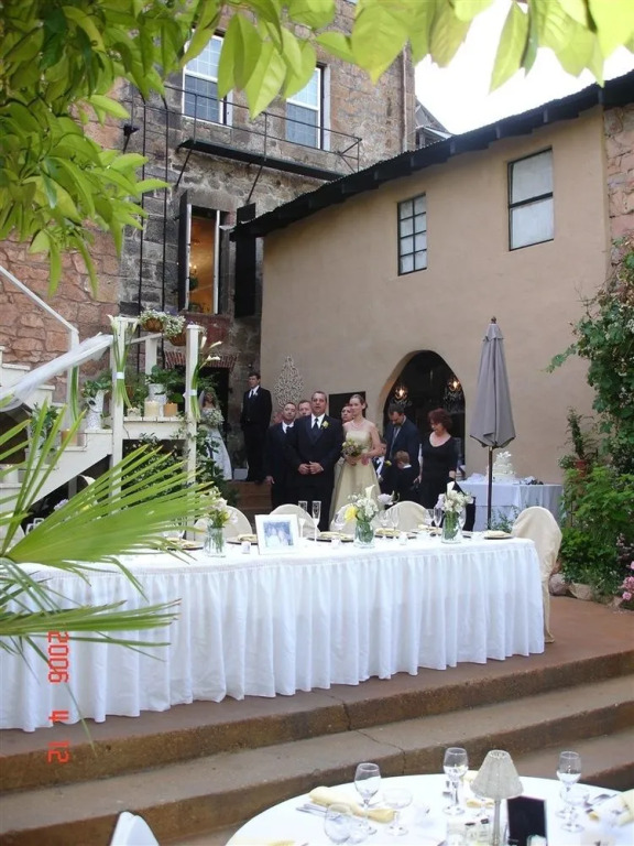 Hotel Leger