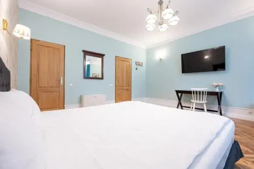 Old City Apartment