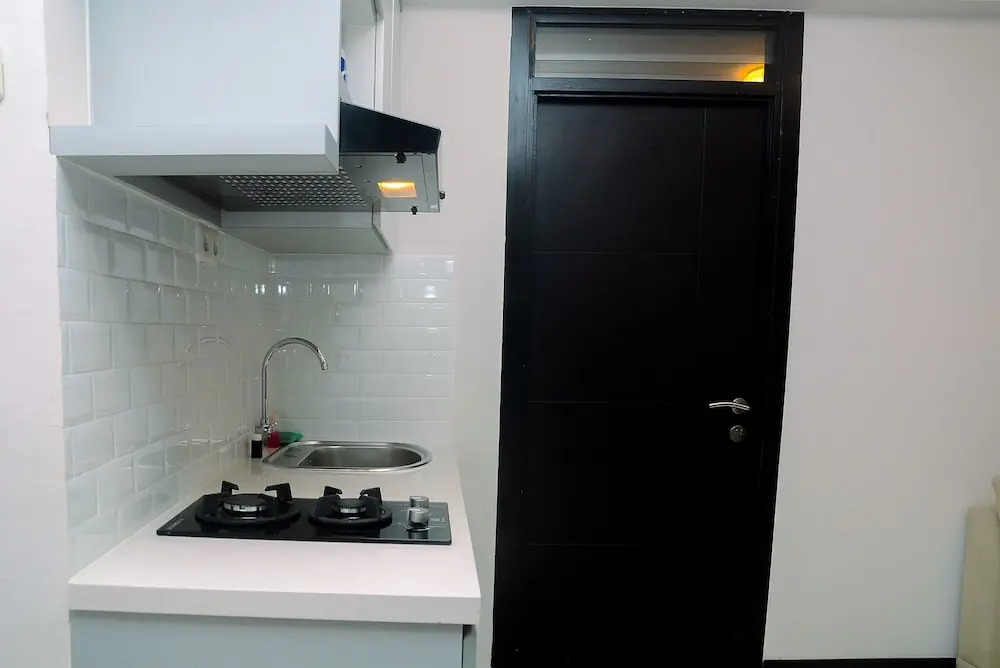 Minimalist with City View 2BR Apartment at Casablanca East Residences