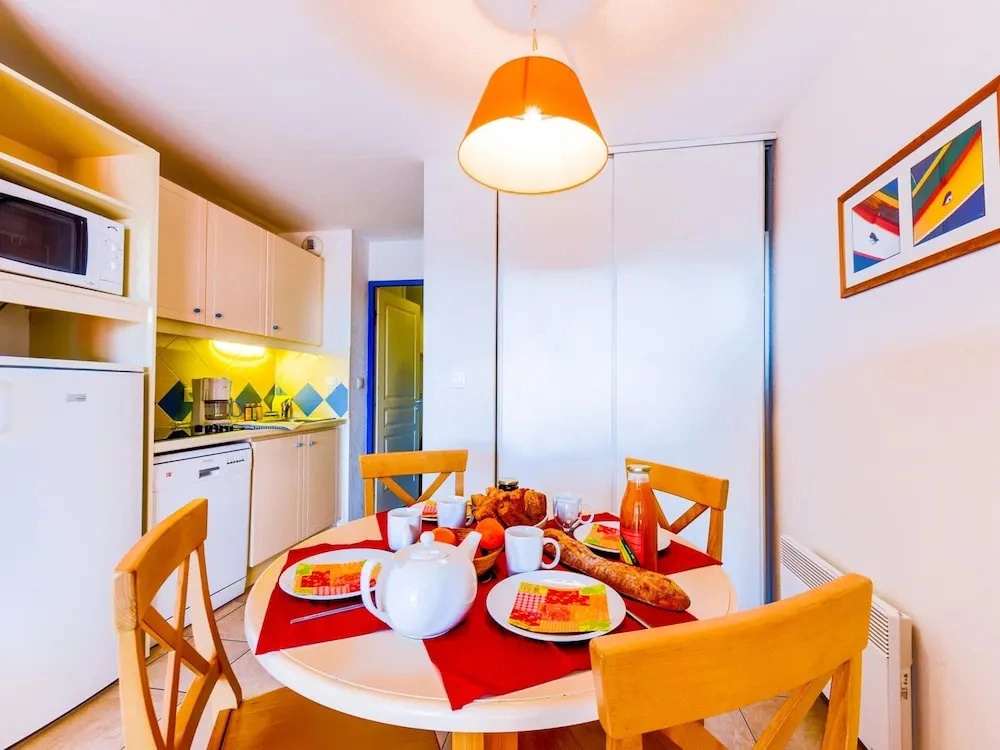 Apartment in Le Barcares With Pool