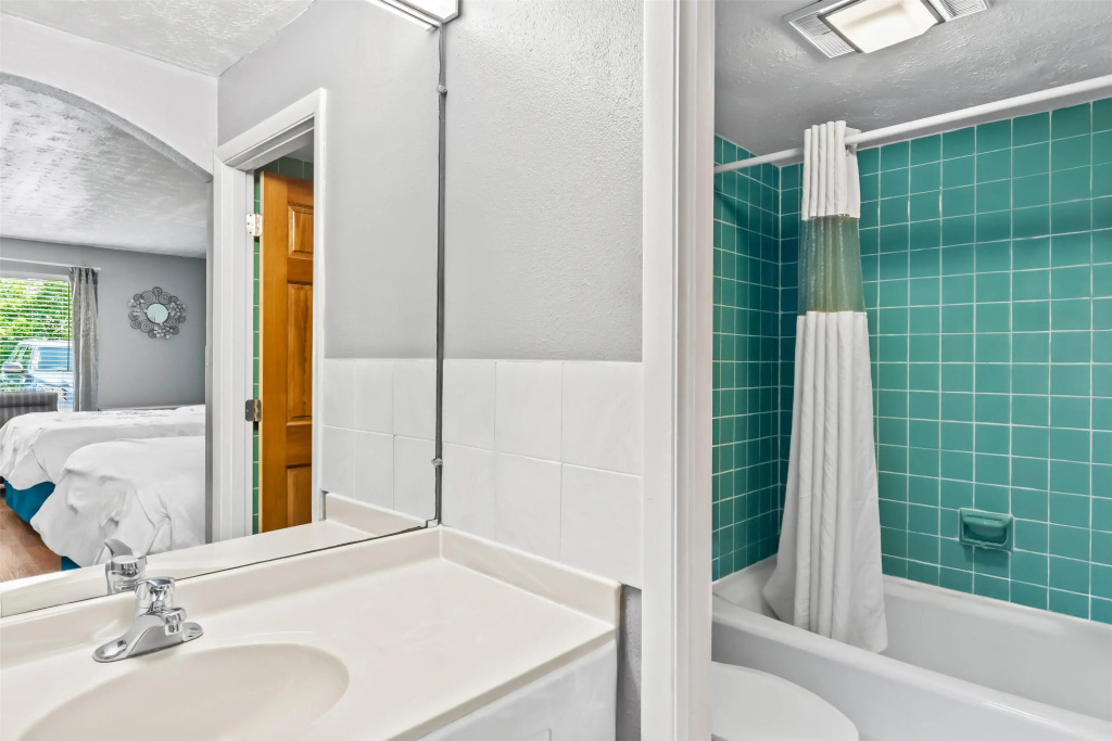 Americas Best Value Inn & Suites Williamstown