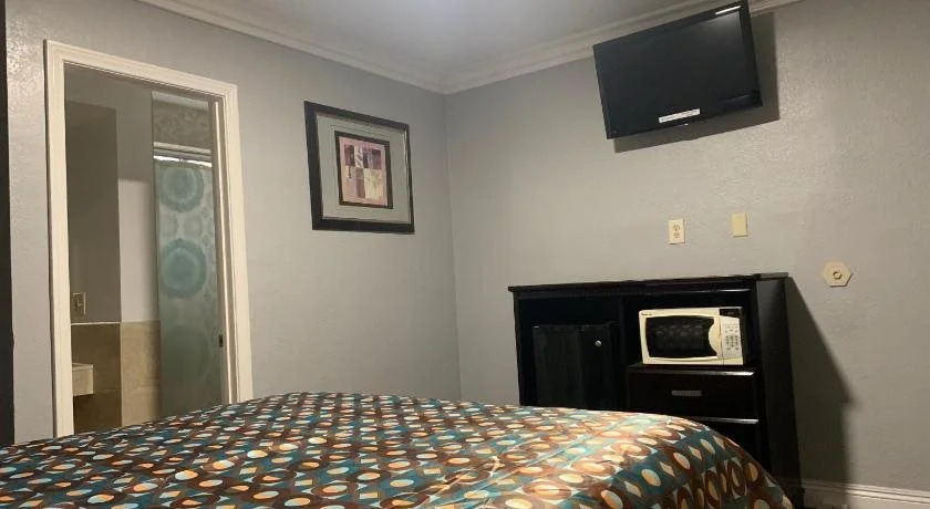 New Bay Motel