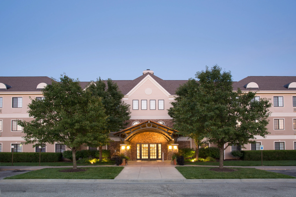 Staybridge Suites Lincoln I-80