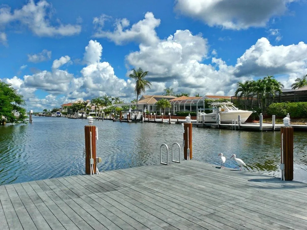 Boater’s paradise with unmatched water views