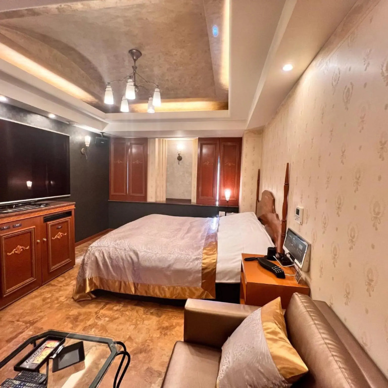 Hotel Crystal Gate Nagoya - Couple Hotel
