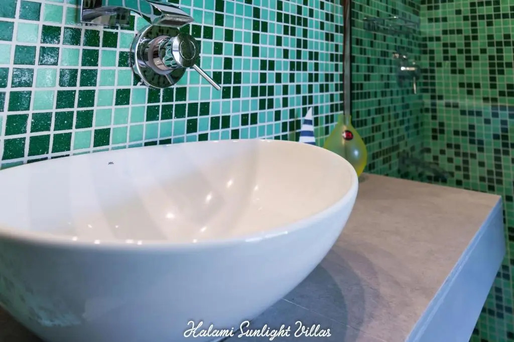 KALAMI SUNLIGHT by Sealand Villas