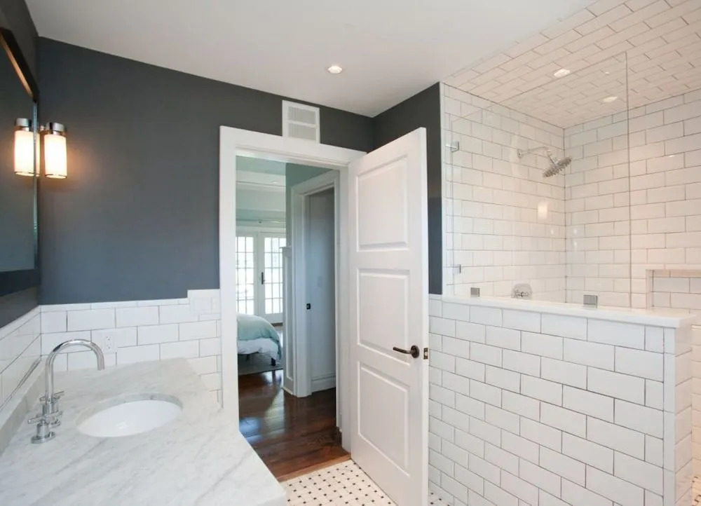 Villa Bridgehampton village