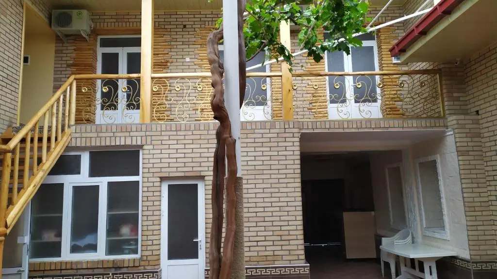 Alisher B&B Hotel