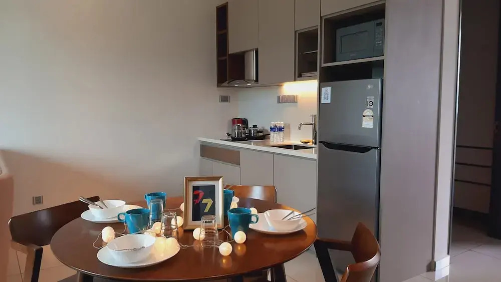 Geo38 Premier Suites by Rapi Stay