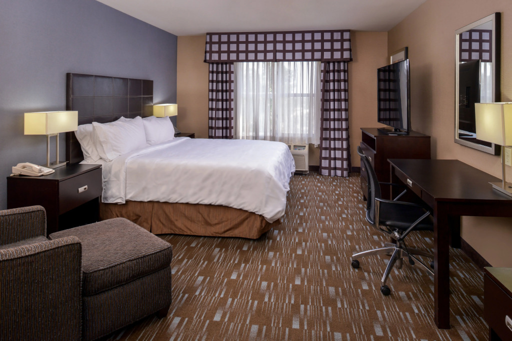 Holiday Inn Ontario Airport - California by IHG