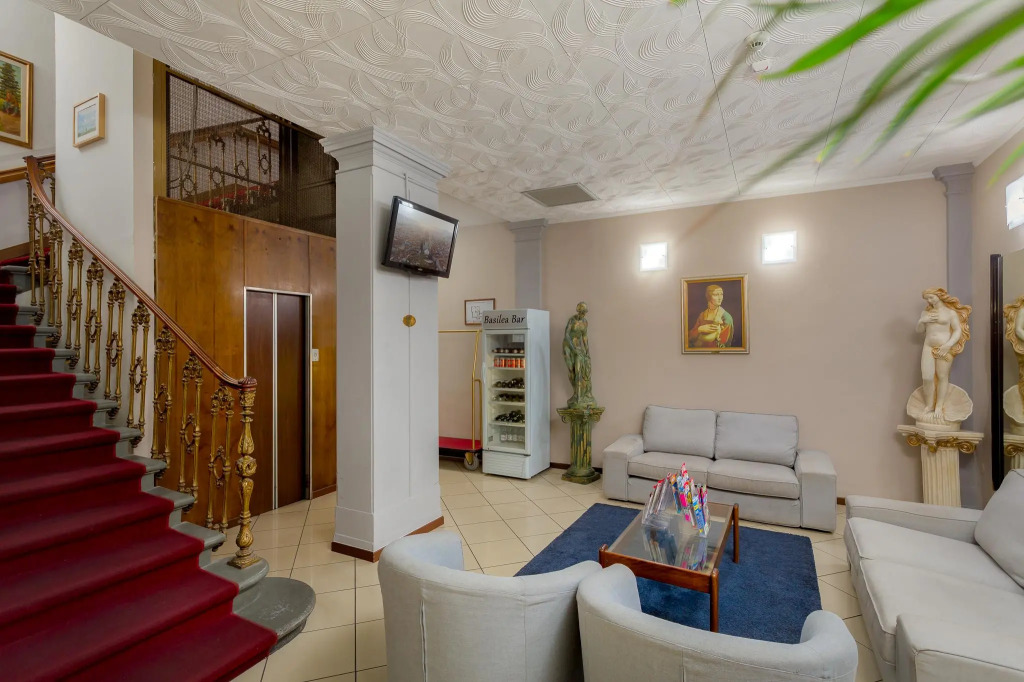 Flom Boutique Hotel