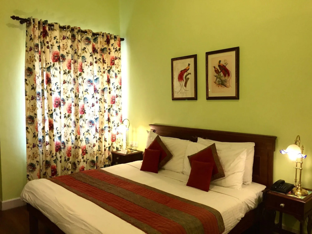 WelcomHeritage Kasmanda Palace