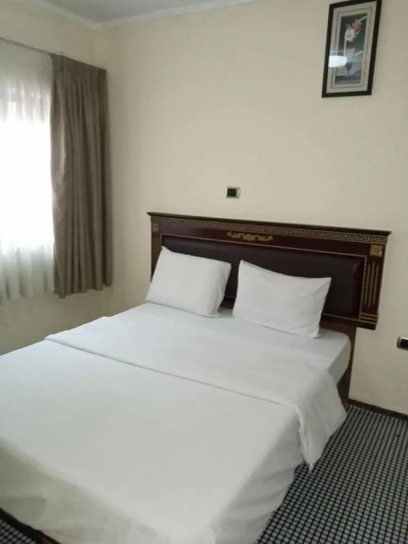 Lucy Sabrin Guest House