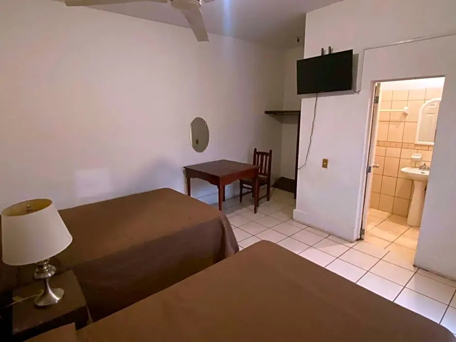 HOTEL MAYA IXTLAN
