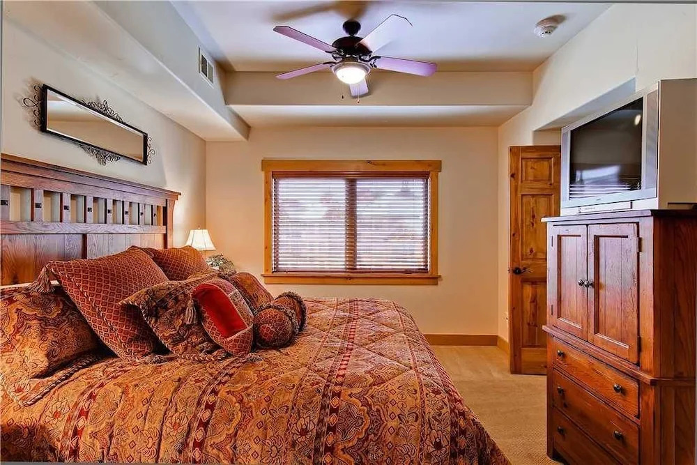 4304 Aspen Lodge, Trappeur's Crossing Apartment 3