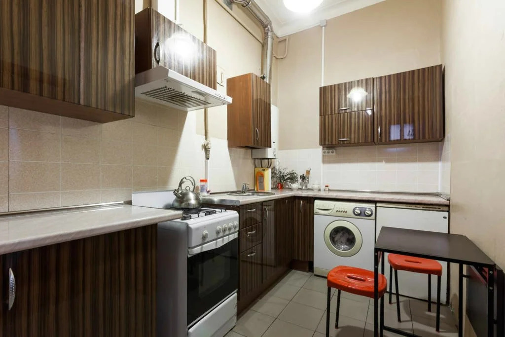 V Tsentre Sankt-Peterburga Apartments