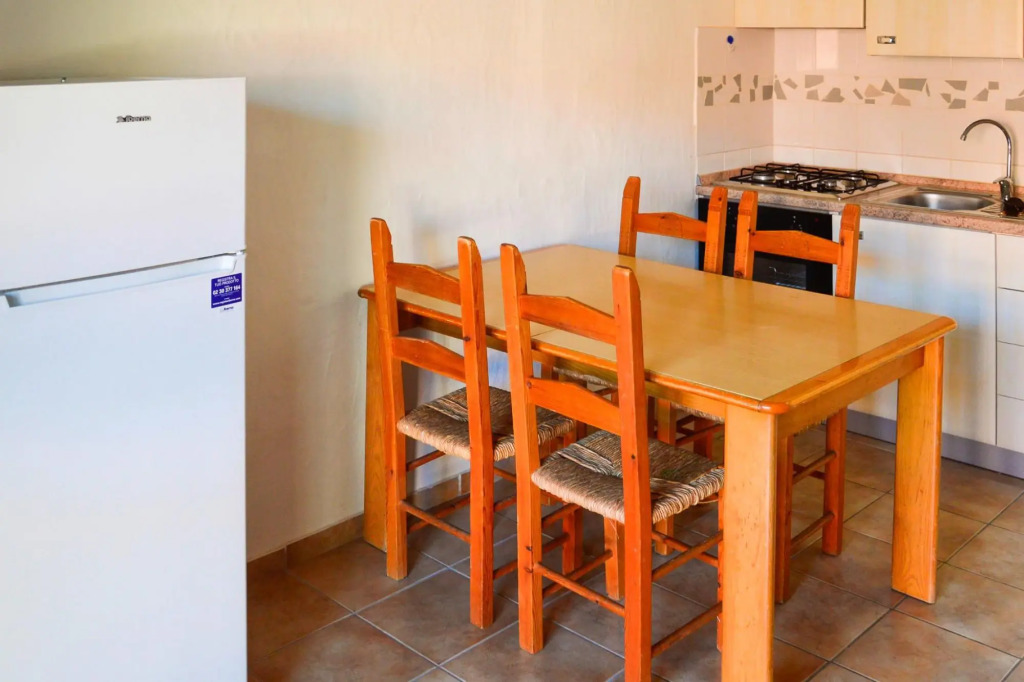 Apartment in Cannigione with garden