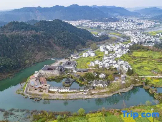 Wuyuan Tsinghua Park Garden Homestay