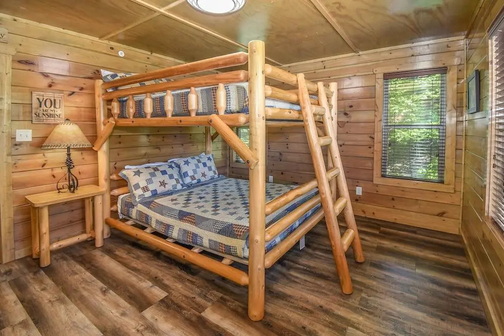 Spacious 10bd 6ba in Heart of Smokies