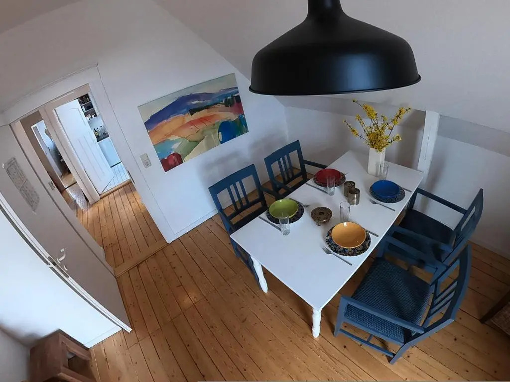 Zentrale große Ferienwohnung -94qm- Oldenburg - Bettwäsche und Handtücher sind vorhanden