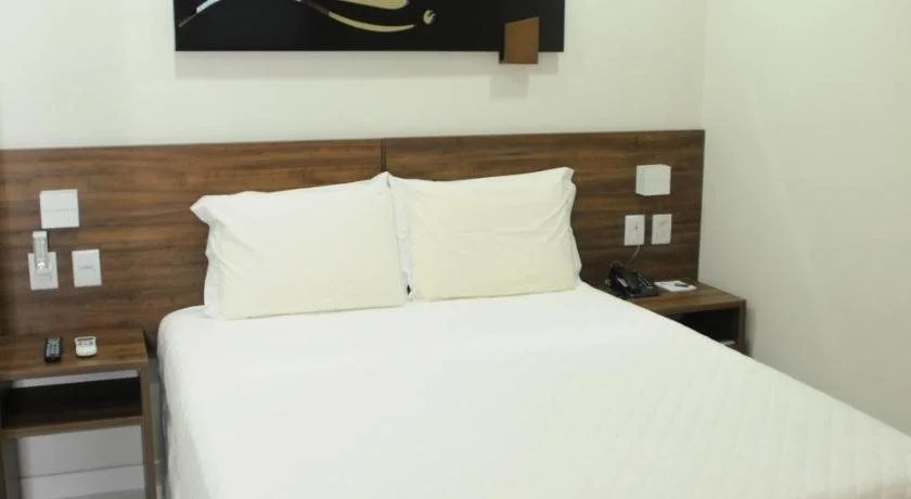 Mavil Plaza Hotel
