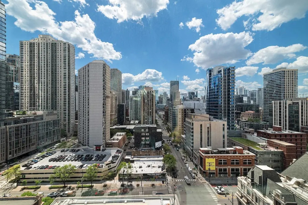Gold Coast Group Stay 2 Modern 2BR Apartments