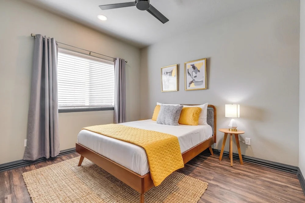 Newly Built 'corner Hideaway' 3 Mi to Texas A & M