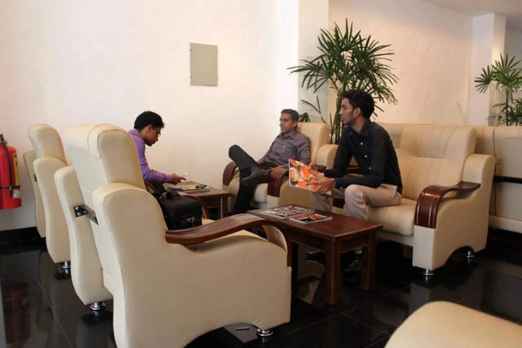 Port View City Hotel