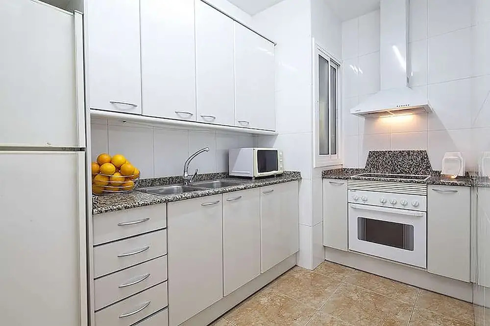 Bhm1-050 Chic And Spacious Apartment