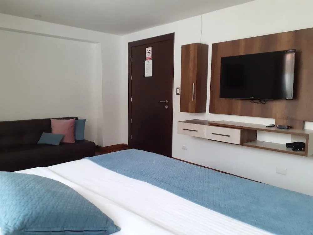 San Blas Hotel & Suites Ecuador