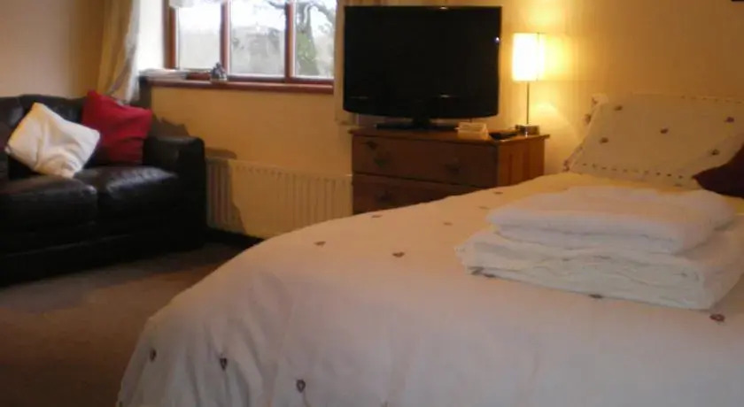 Isles Field Barn Bed and Breakfast