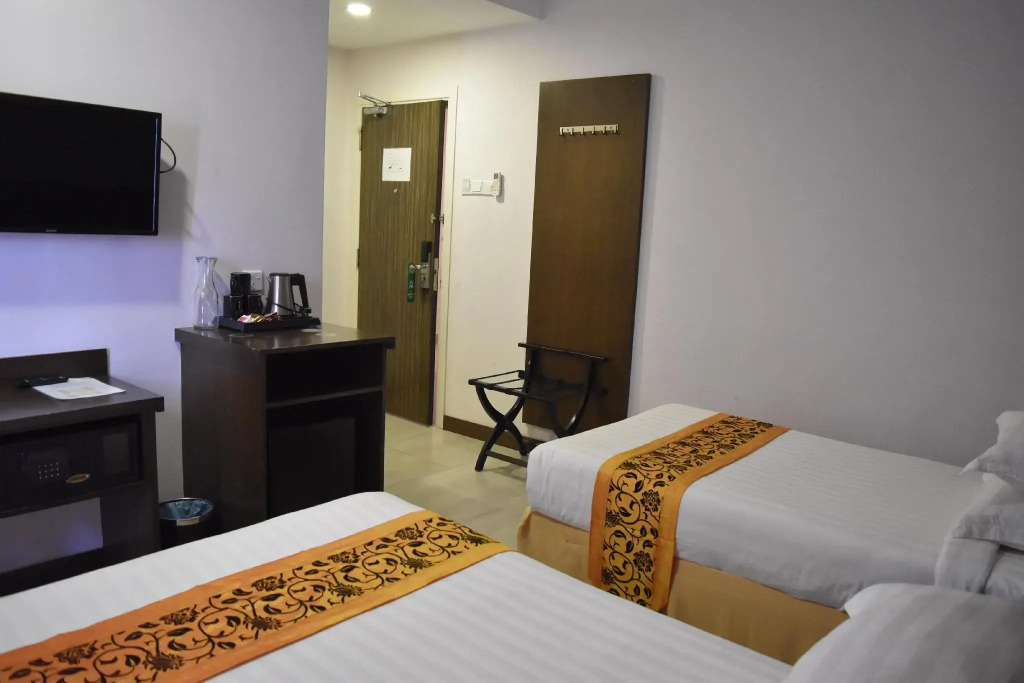 Sunrise Hotel