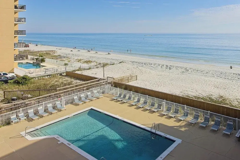 Gulf Village 315
