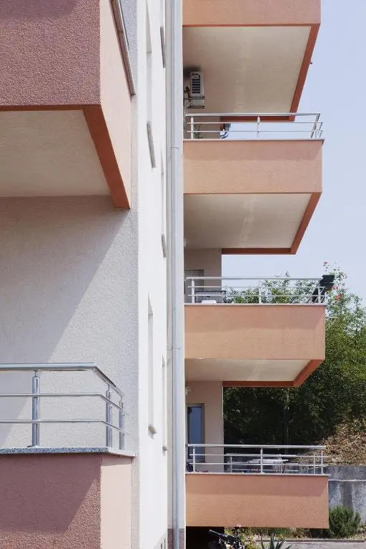 Peachy House