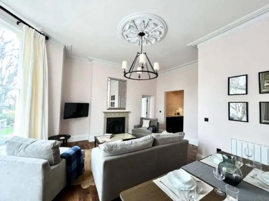 Redland Suites - Apartment 4