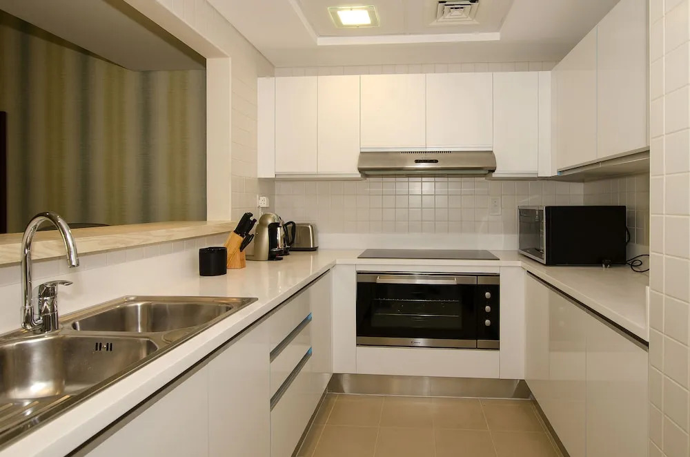 Al Bateen · Ultra Luxury JBR · Private Beach and Pool