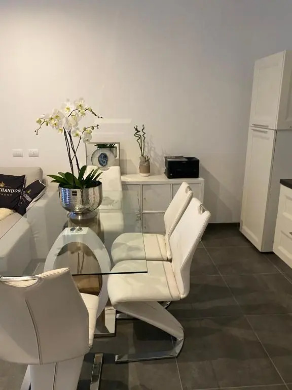 Decoluxe !Apartamento con 1 camera da letto , in zona San Paolo , Via martiniana